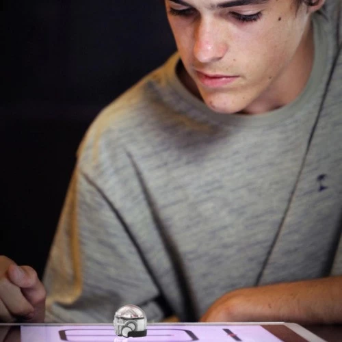 Ozobot Bit 2.0 Starter Pack White – STEM Programmeerbare Minirobot 7 Ozobot Bit 2.0 Starter Pack White – STEM Programmeerbare Minirobot - Afbeelding 7